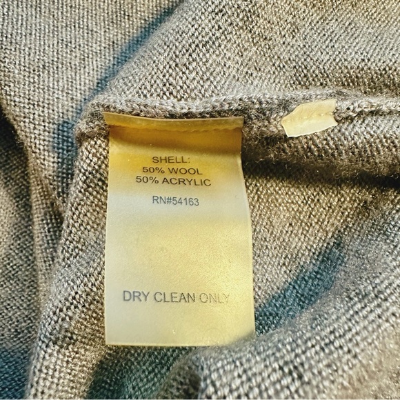 Calvin Klein Gray Leopard Print Wool-Blend Scoopneck Pullover Sweater Size M - Picture 7 of 12